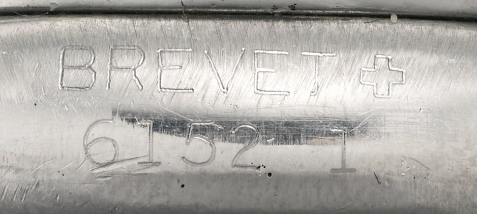 Panerai 6152 1, case number 124607, reference number between the lugs at number at 12