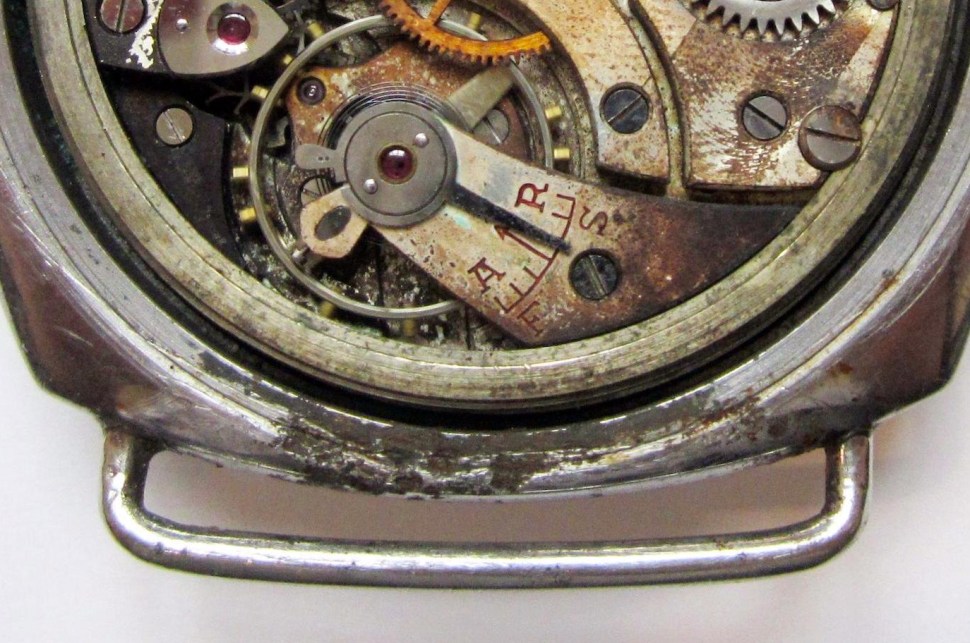 panerai_3646_260873_corrosion