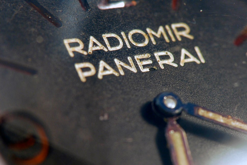 panerai_3646_1010024_dial_flaw