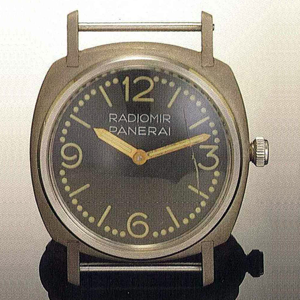 170926-panerai-3646-welded-radiomir-doted-dial