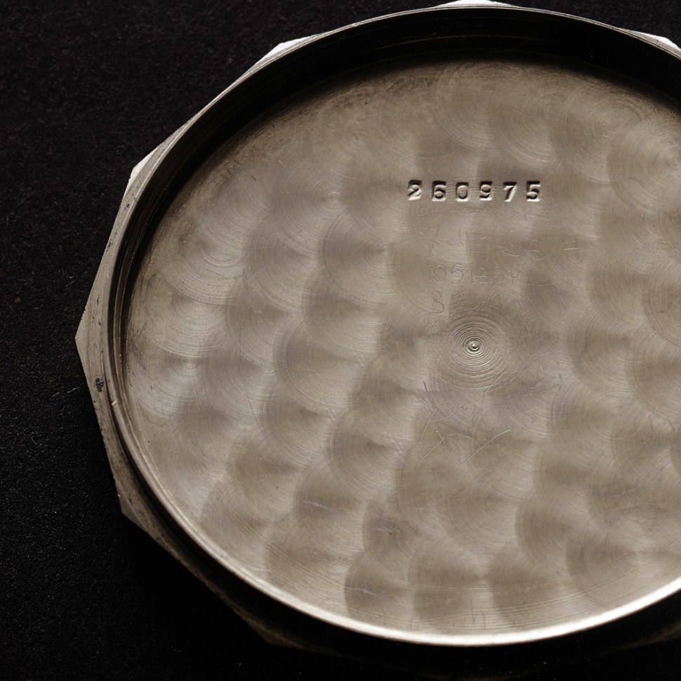 171003-panerai-3646-260975-caseback