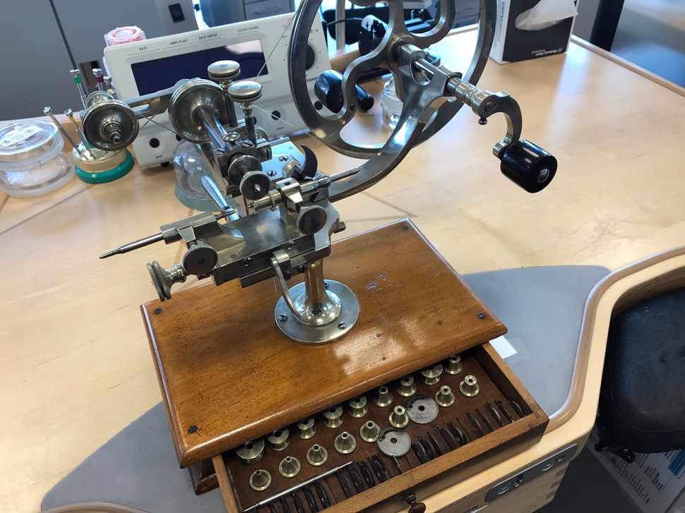 180319-vacheron-constantin-geneva-building-lathe