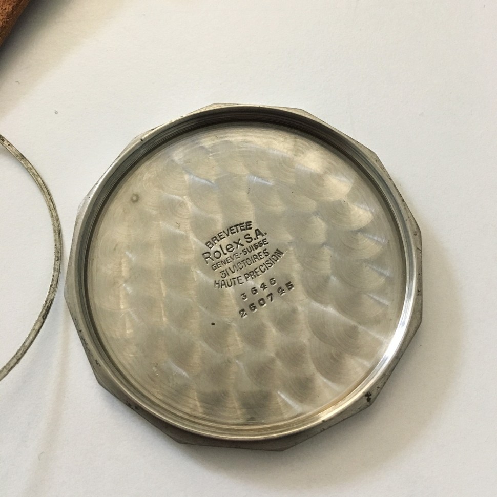 180423-panerai-3646-kampfschwimmer-260745-caseback-hallmarks