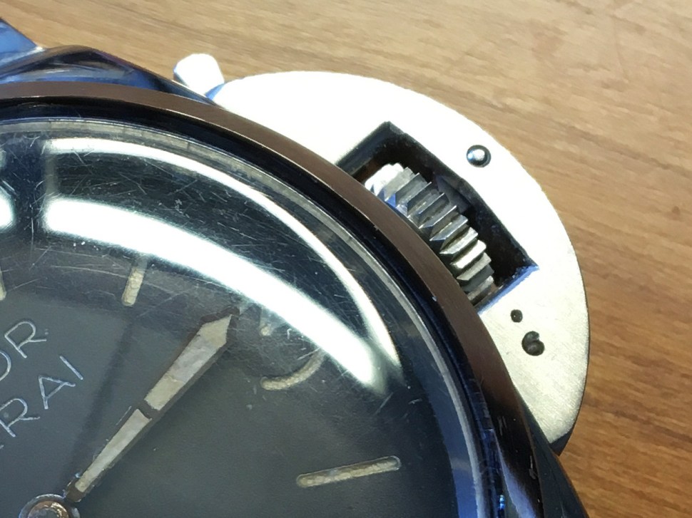 180423-panerai-6152-1-luminor-124673-crown-guard