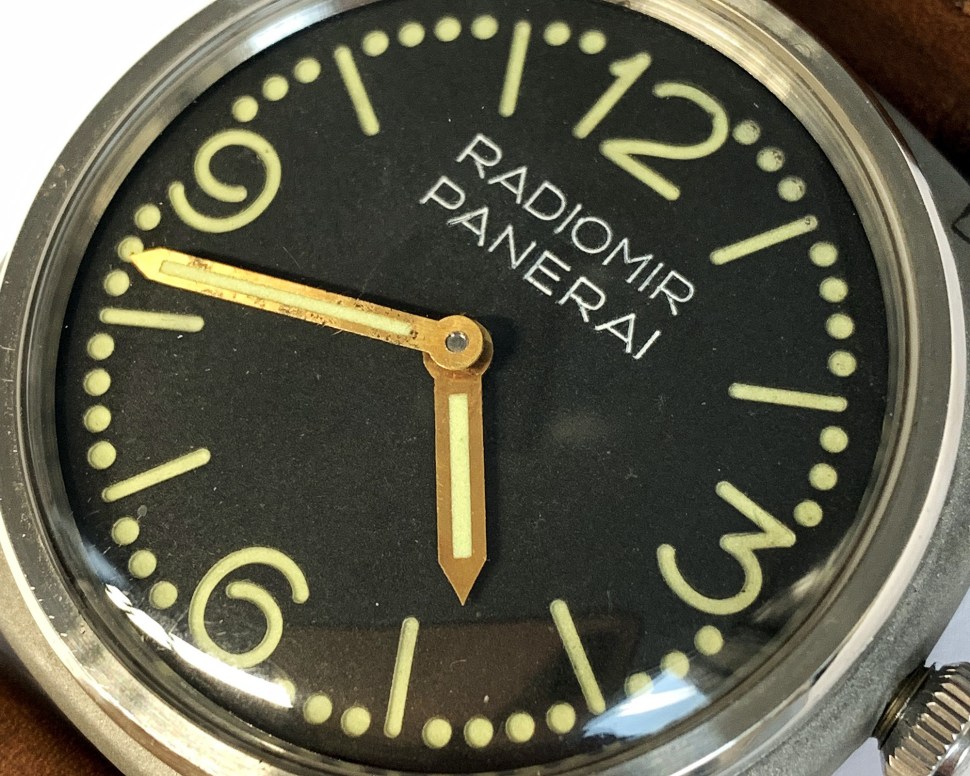 190416-panerai-3646-welded-dots-dial-hands