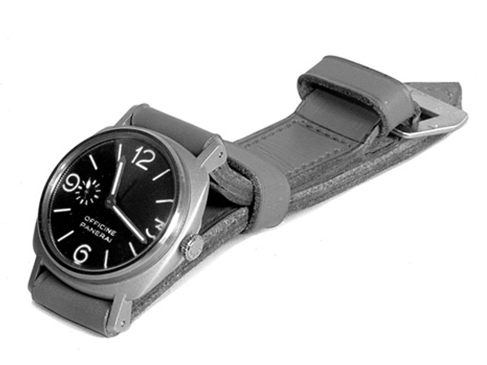 190416-panerai-3646-welded-op-dial-photo-archive