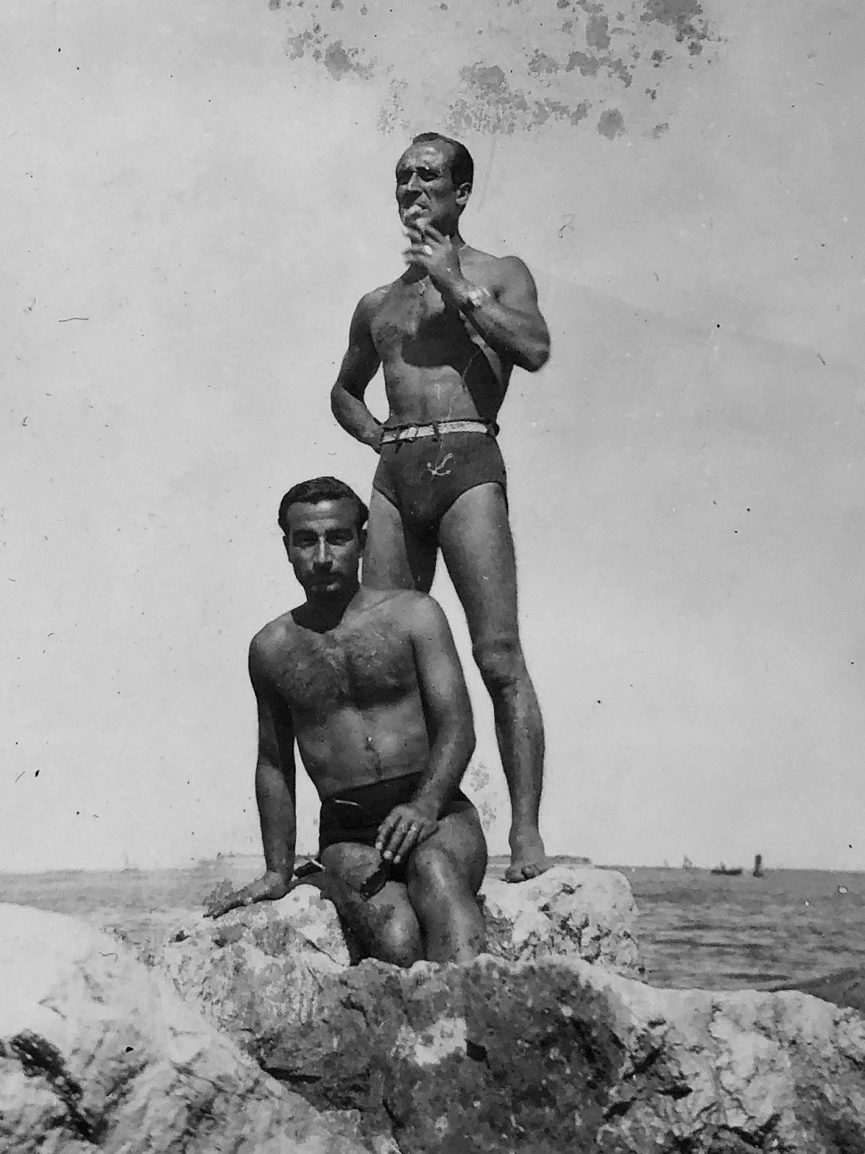 190518-pic-ferdinando-pacciolla-beach-with-friend