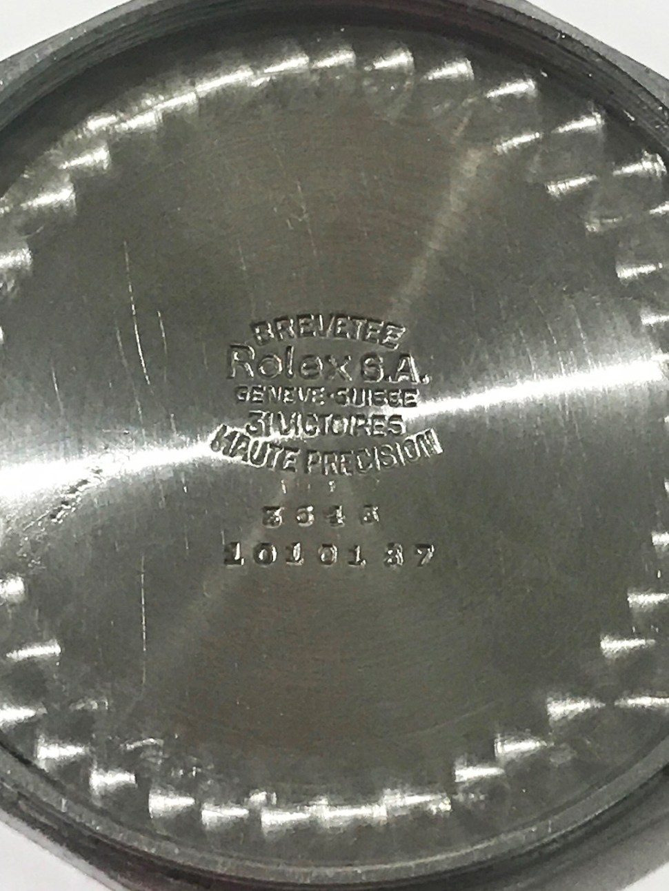 200306-rolex-panerai-3646-1010187-ms-caseback-stamps